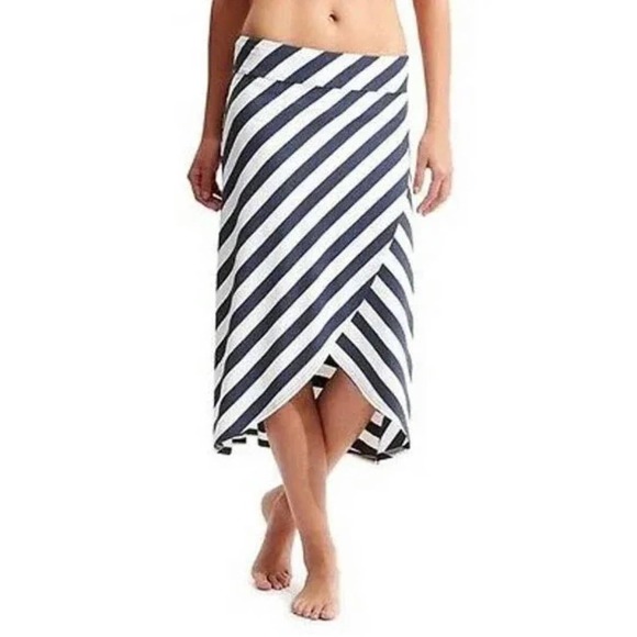 Athleta Dresses & Skirts - Athleta Striped Midi Skirt Size XS